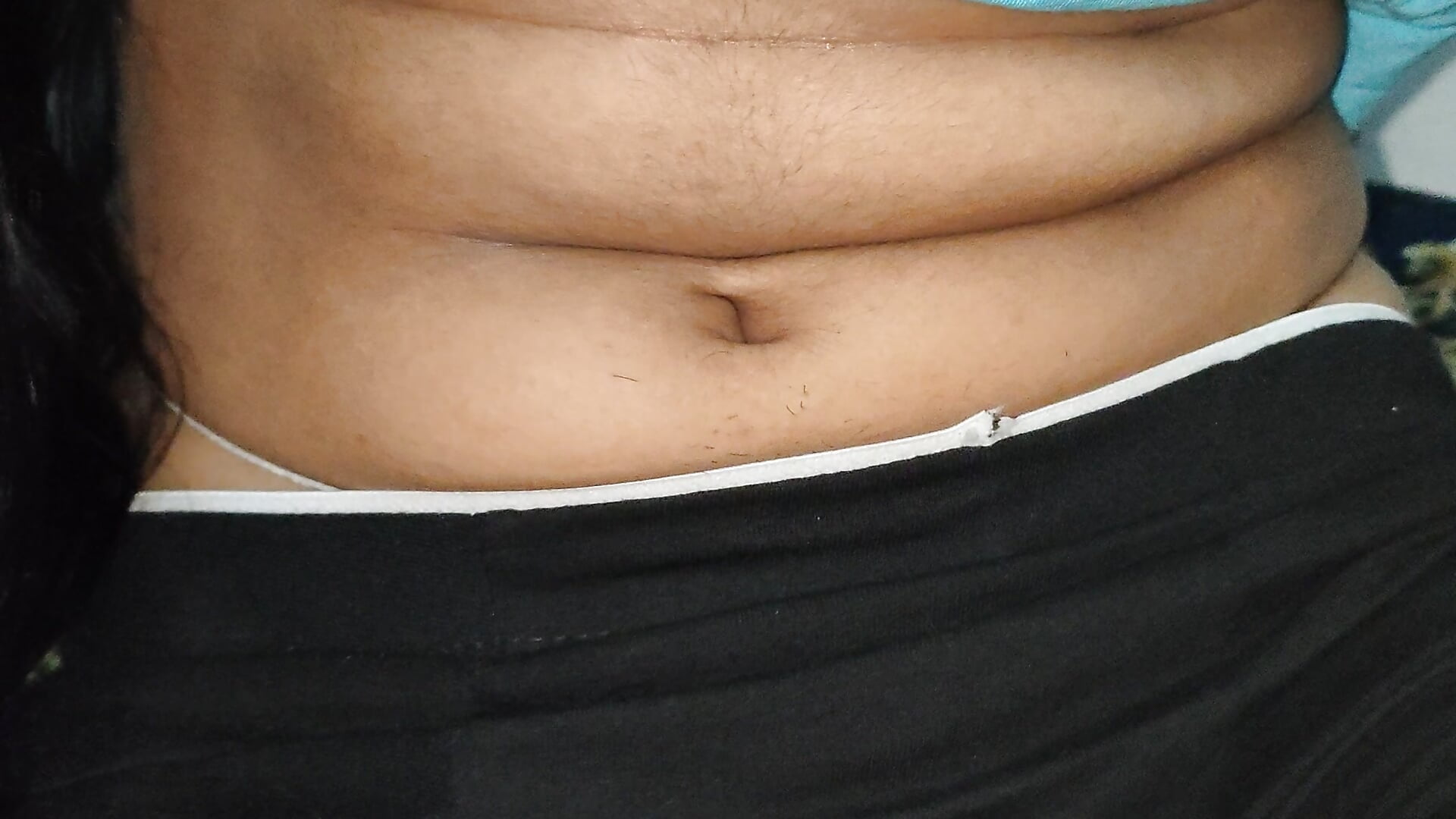 Hottest Show - video oleh model kamera tamannatinni