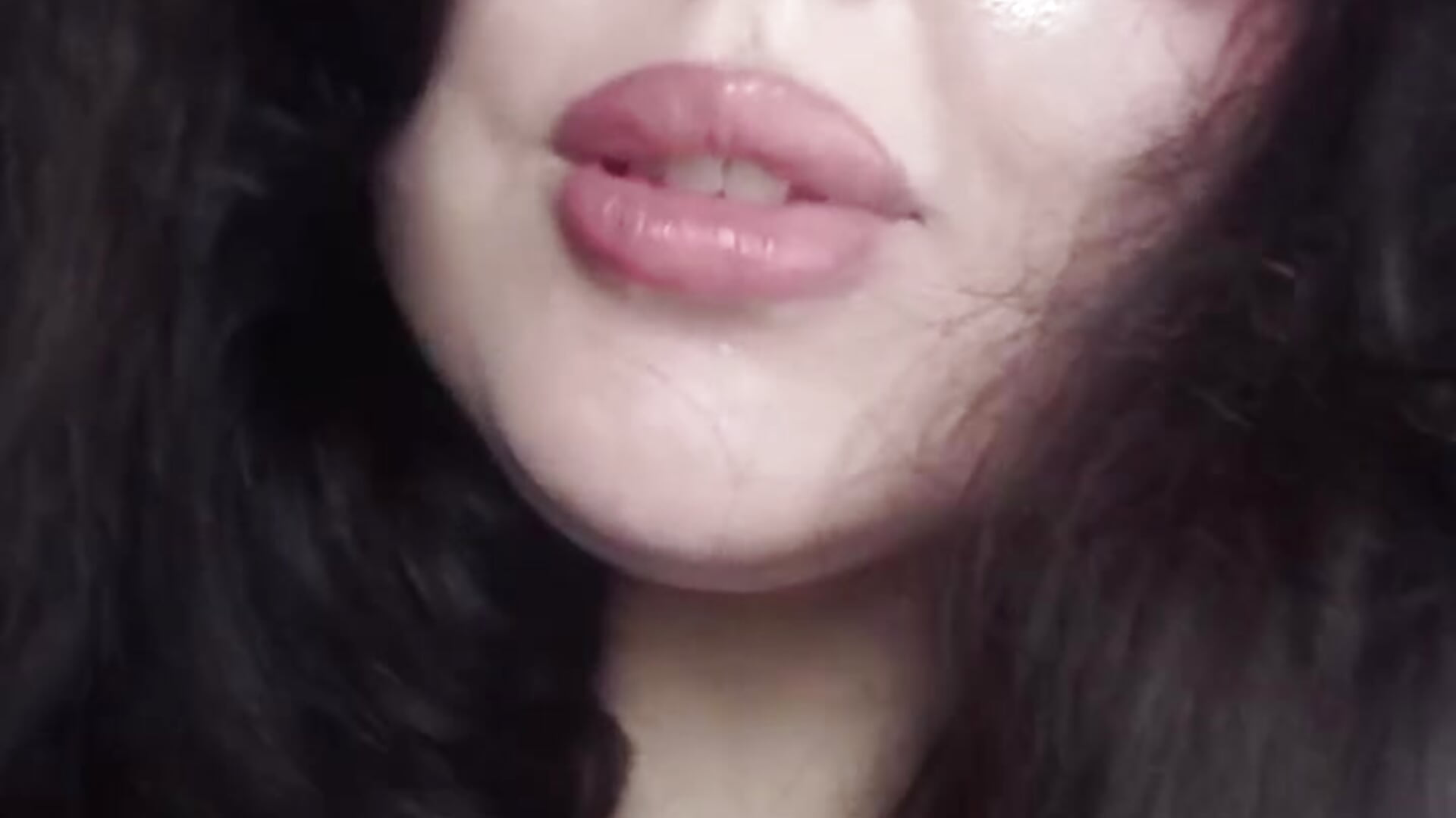kissess to uuu - vidéo du modèle de showcams AlbaLimory