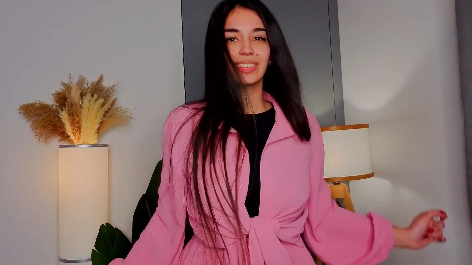 My first dance - video by EmmyNoel cam model