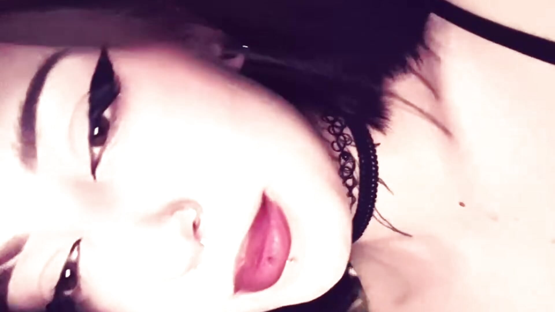 strip tok day 22 – video od webkamerové modelky easter_altt