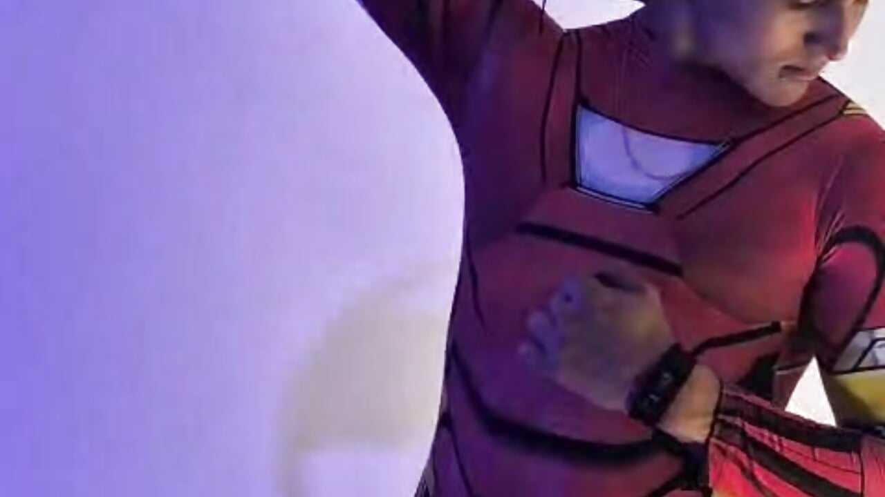 Ready to play - Ethan_Waalker adlı kamera modelinin videosu