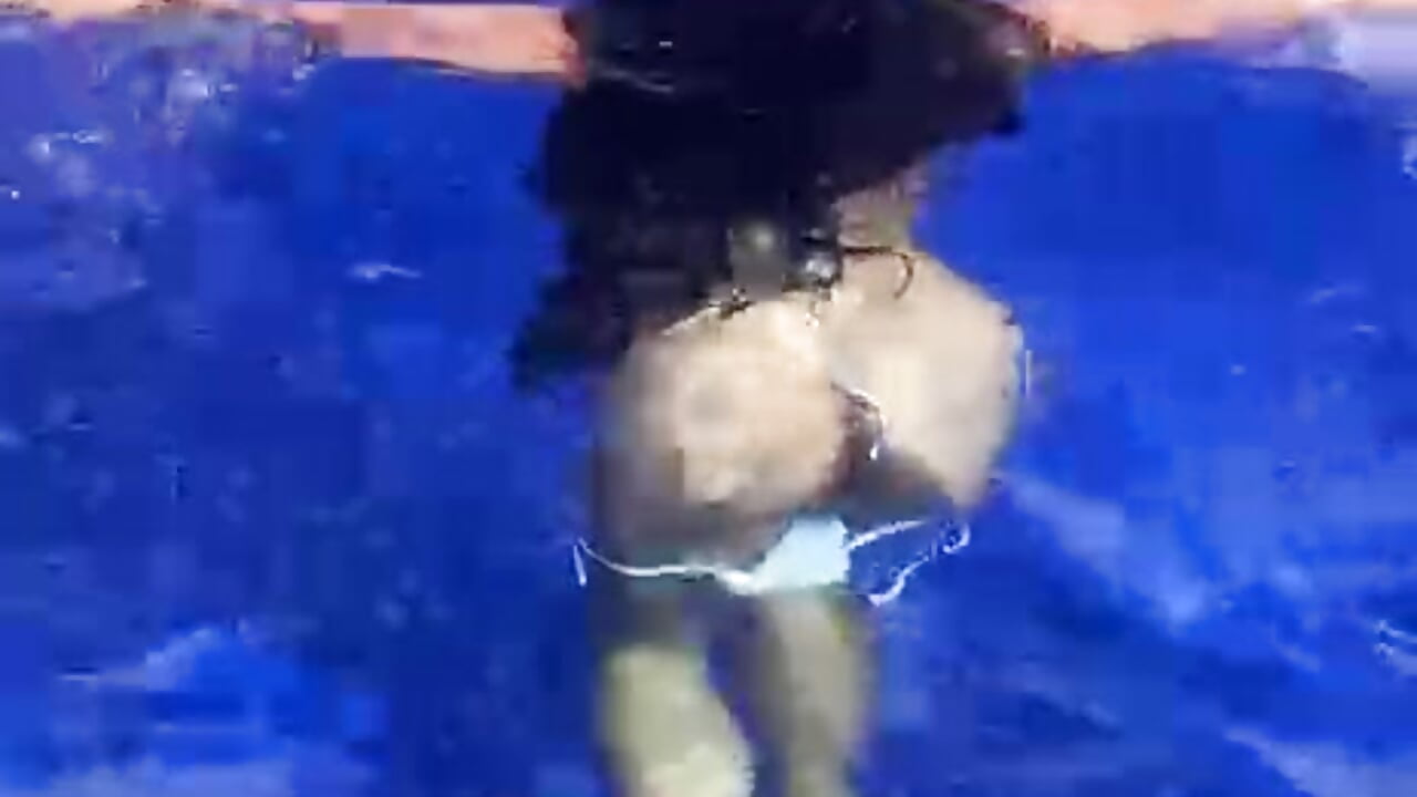 I think no one saw me hehe.🙈🔥 – video od webkamerové modelky Jessie-Torres