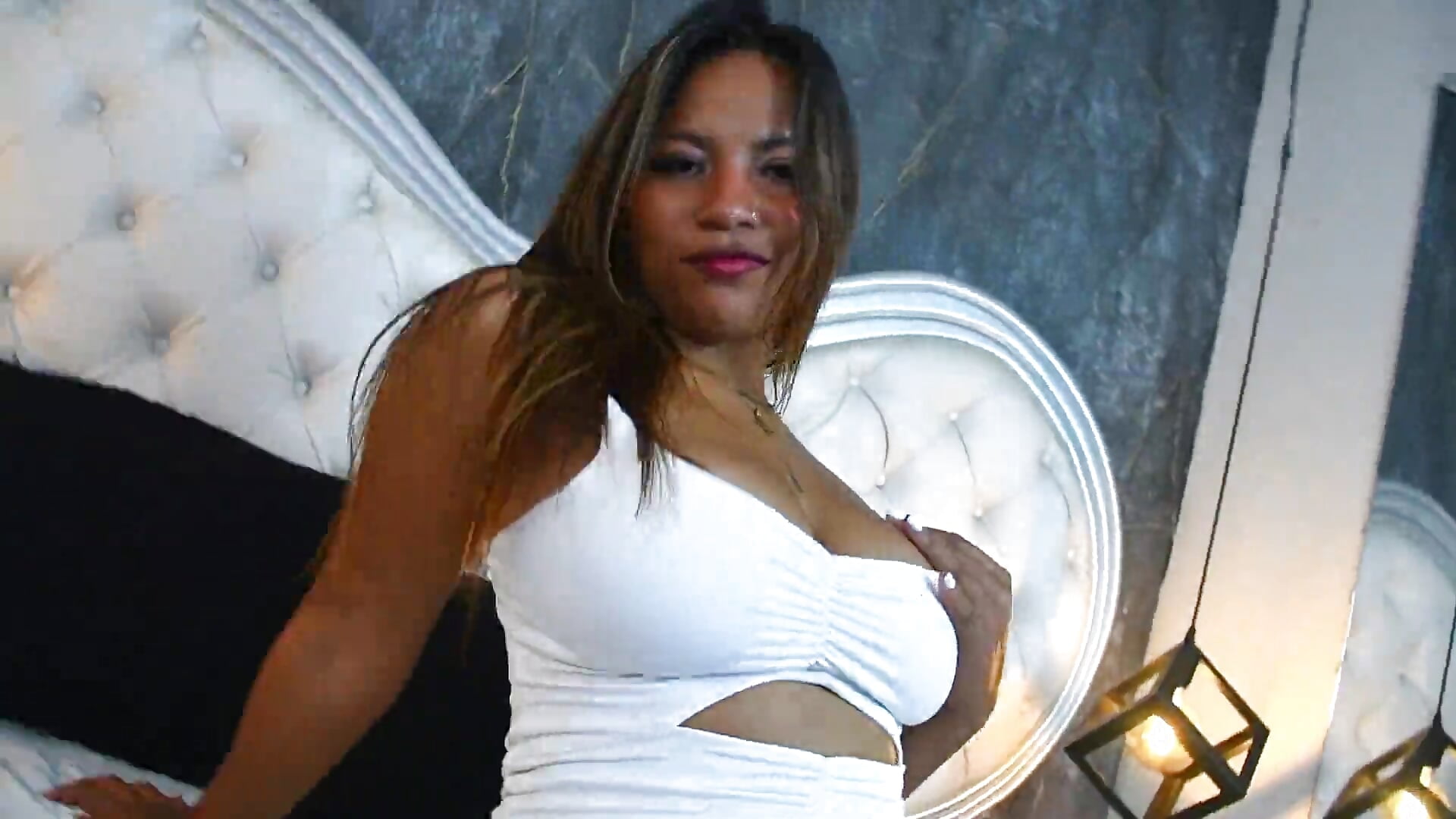 welcome to my room come and let's play - vídeo de la modelo de cam sharonfiree