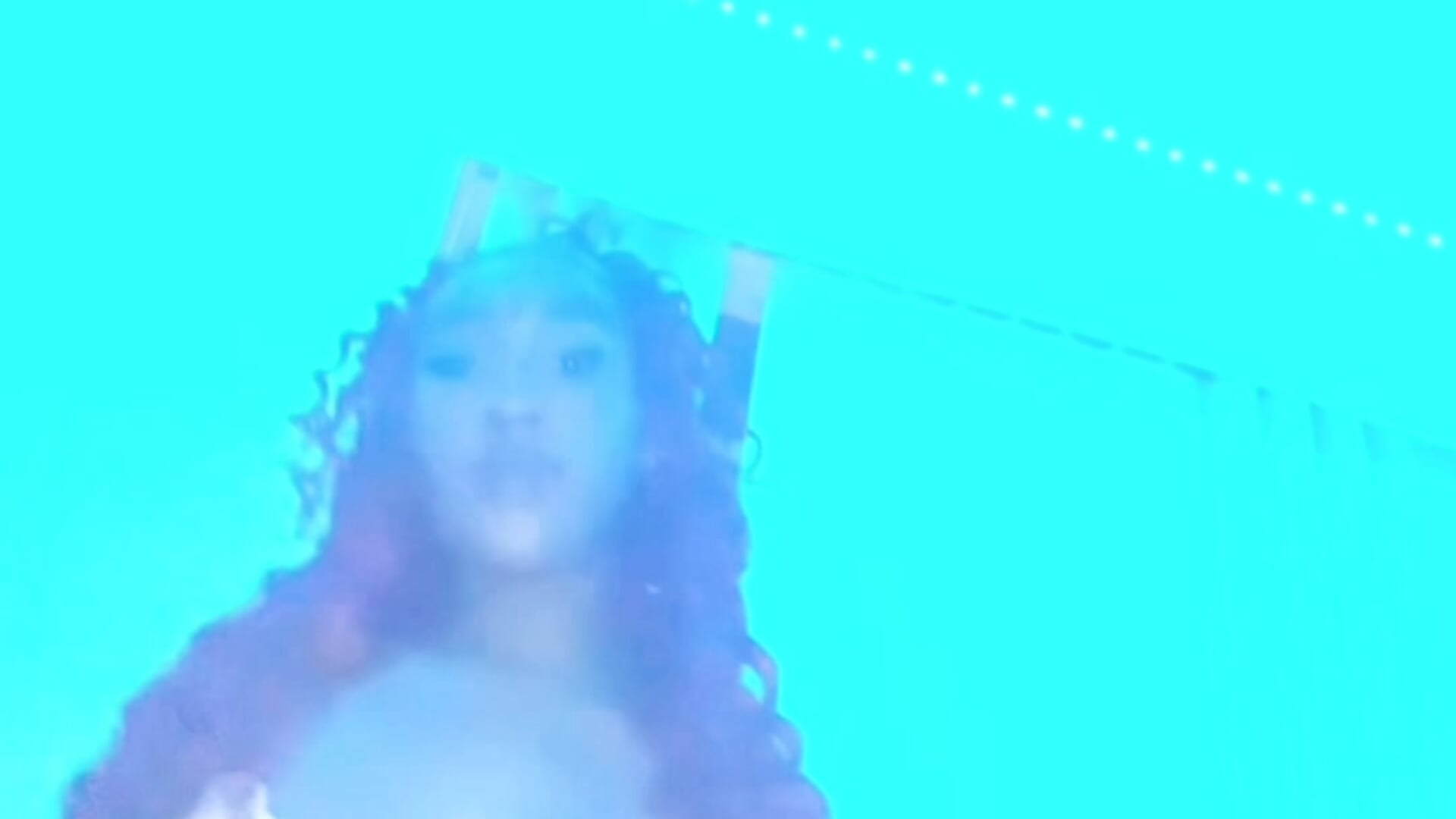 0D3D650A-3388-4F21-B9F8-CA609003072B.mov – video af gemifloo