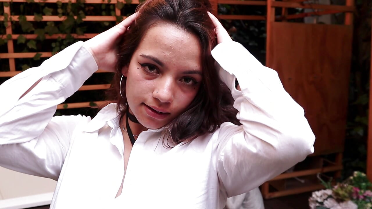 Welcome to my little paradise - відео від вебкаммоделі ValkiriaHolfs