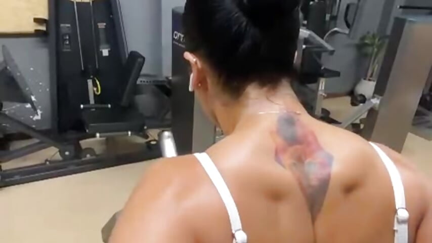 back to fire!😻 – video modela na kameri Veronikolsen-