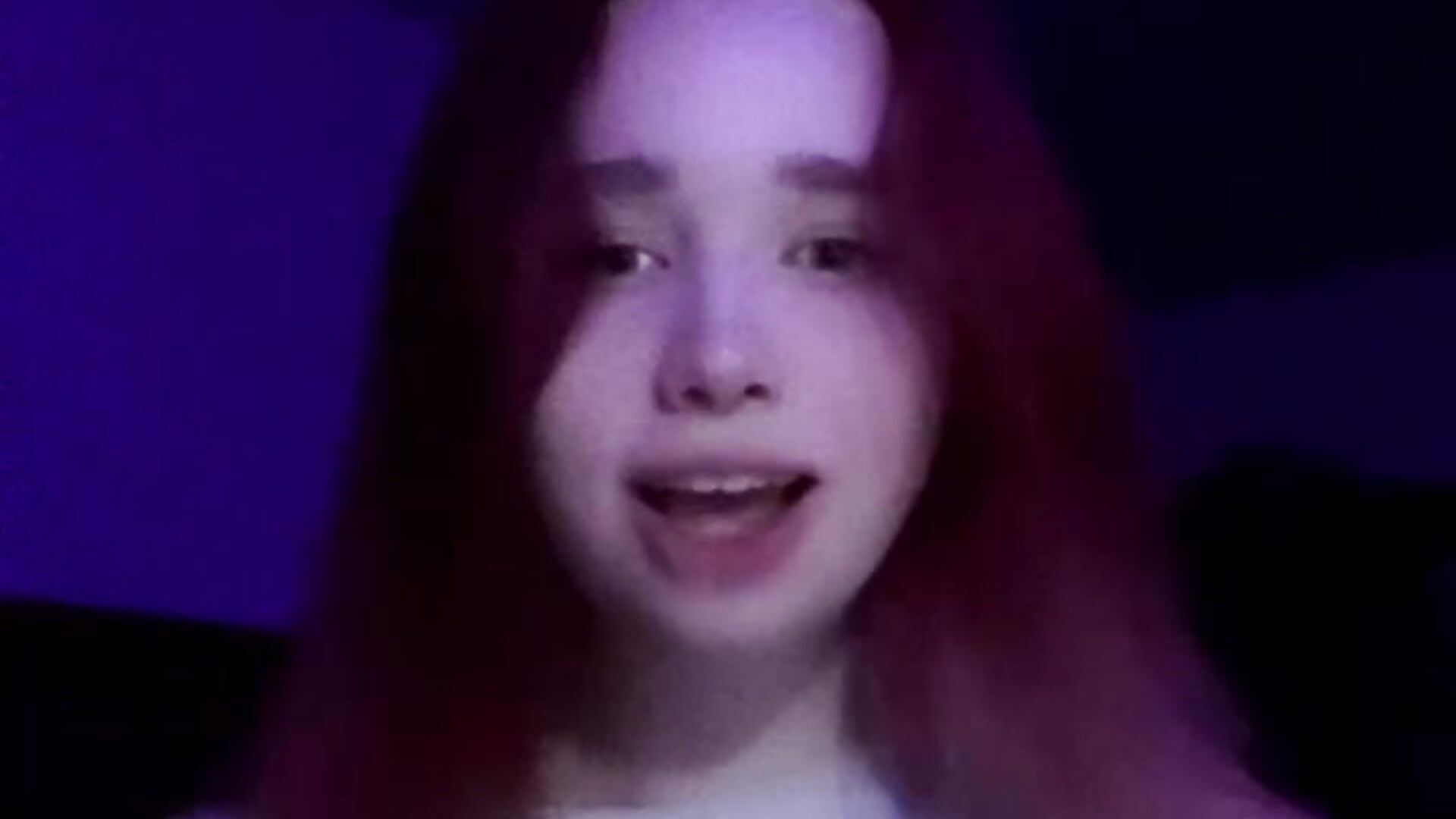 My name is Eva, and yours? - video của người mẫu cam Yuly_Soft