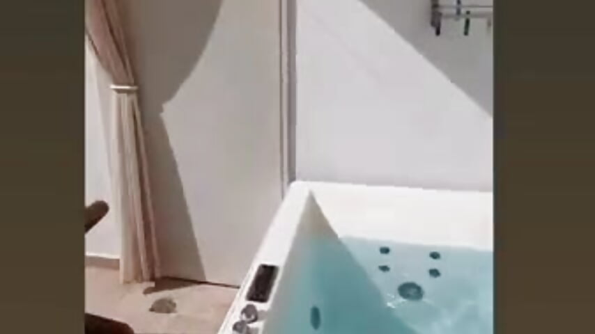 1000045948 - video by matouxx cam model