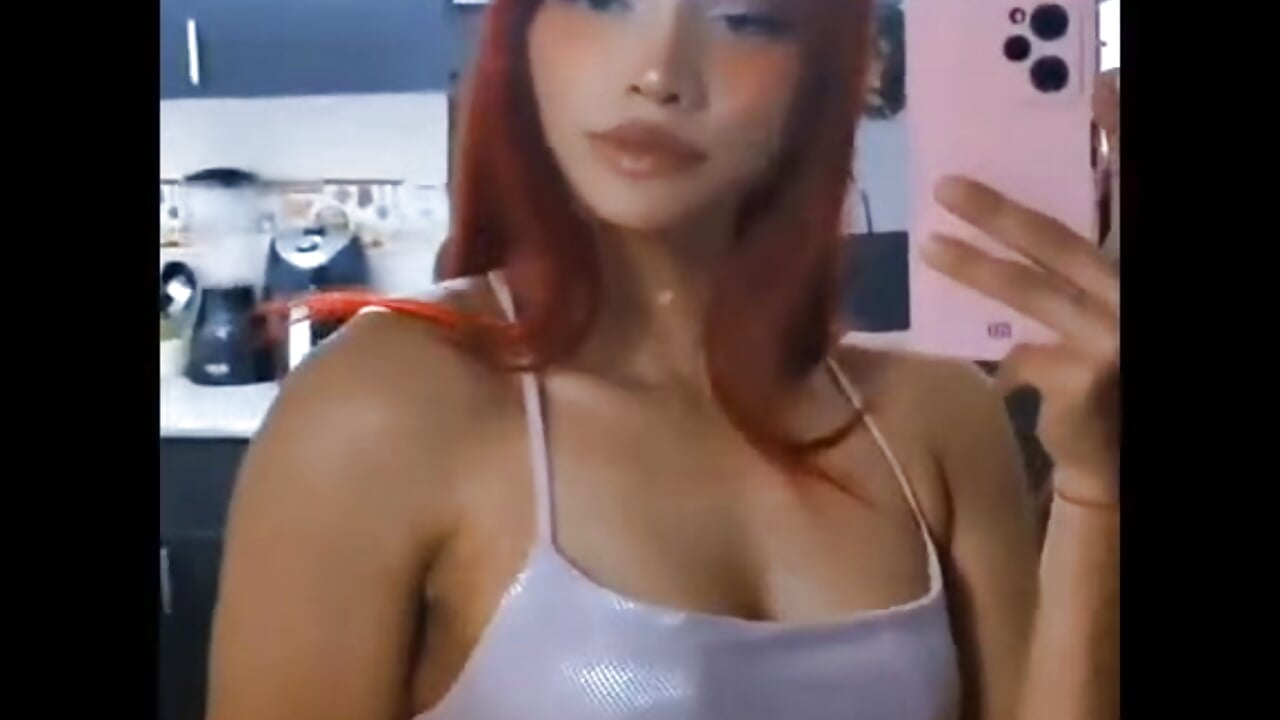 red temptation - video by Kloebaby_ cam model