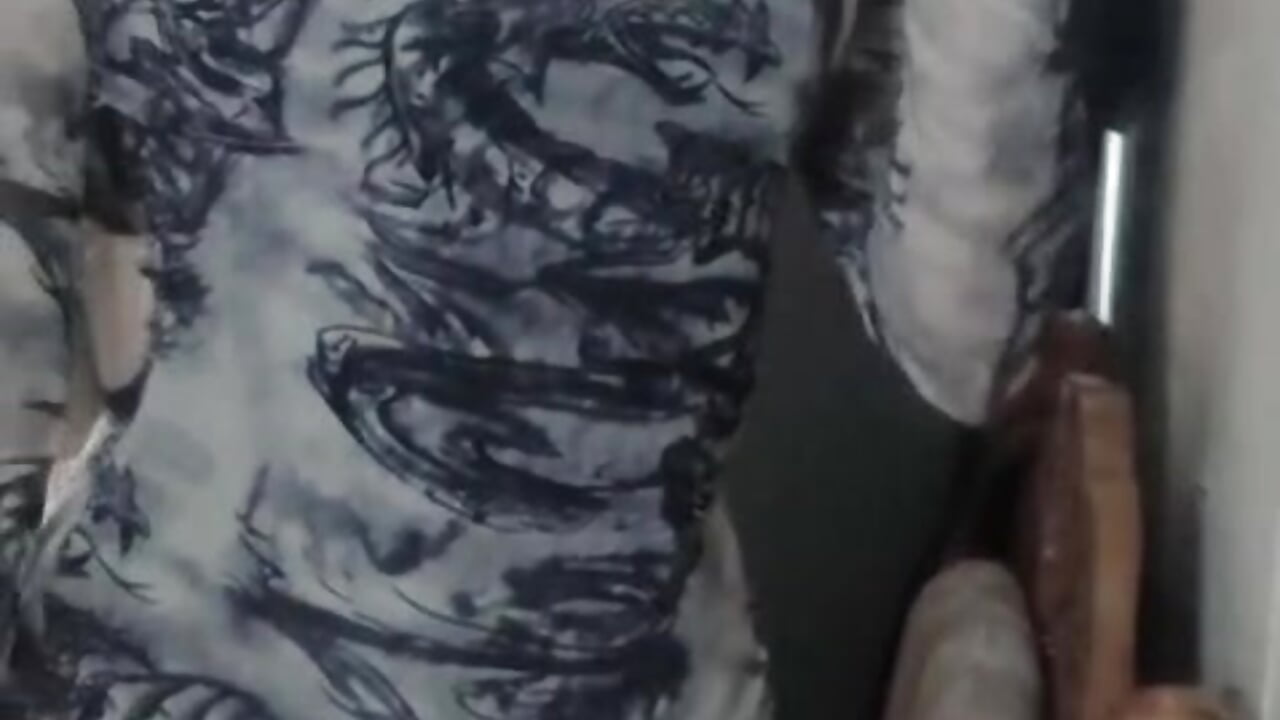 look at my lidded crows - video by Kloebaby_ cam model