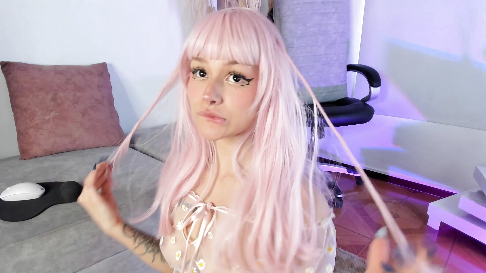 <3<3<3<3<33 - فيديو من Amelie_Wine موديل الكام