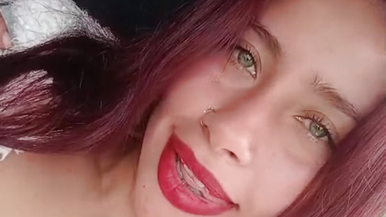 hi - video by cloyks cam model