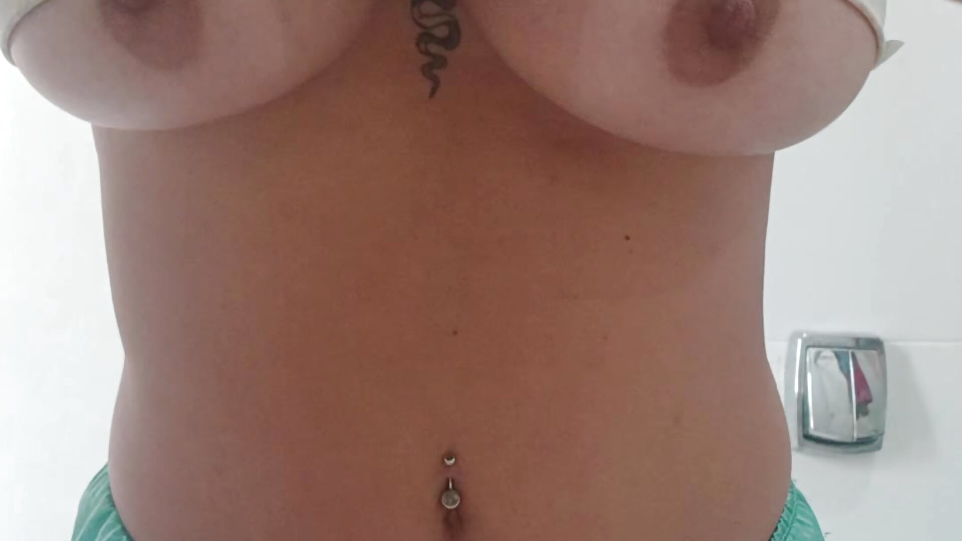 Boobs - video di Pamelamilf modella di cam