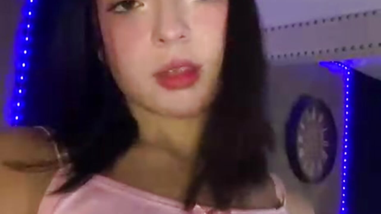 Come to taste my lips ! Will u ? - video by Sabrina_Grace cam model