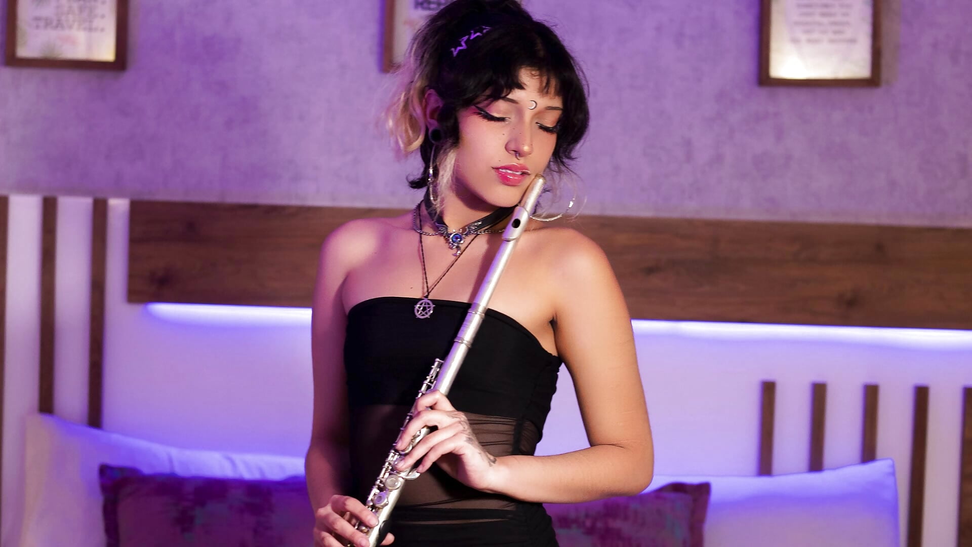 A bit of me🍒 - video by Moonanggel cam model