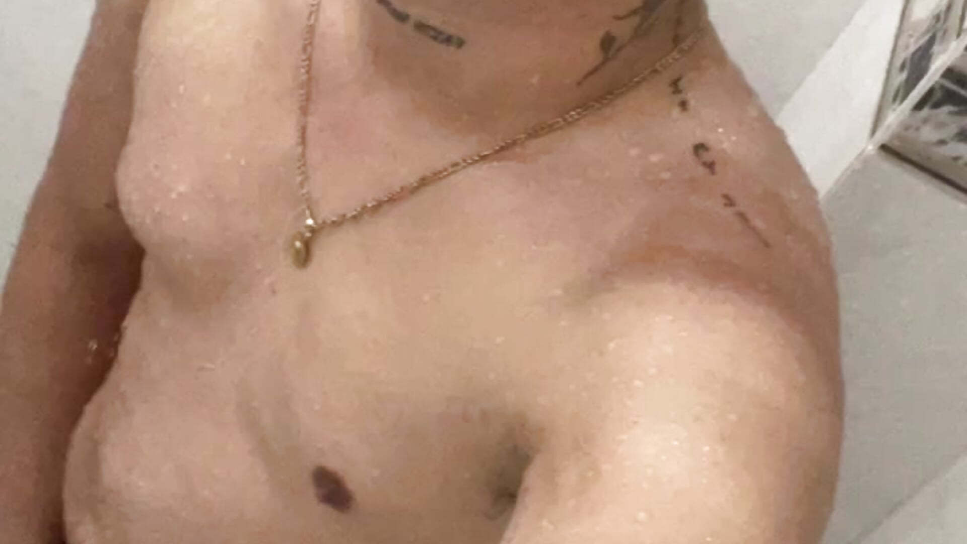 Regaderaso - video by chakalvenezolano cam model