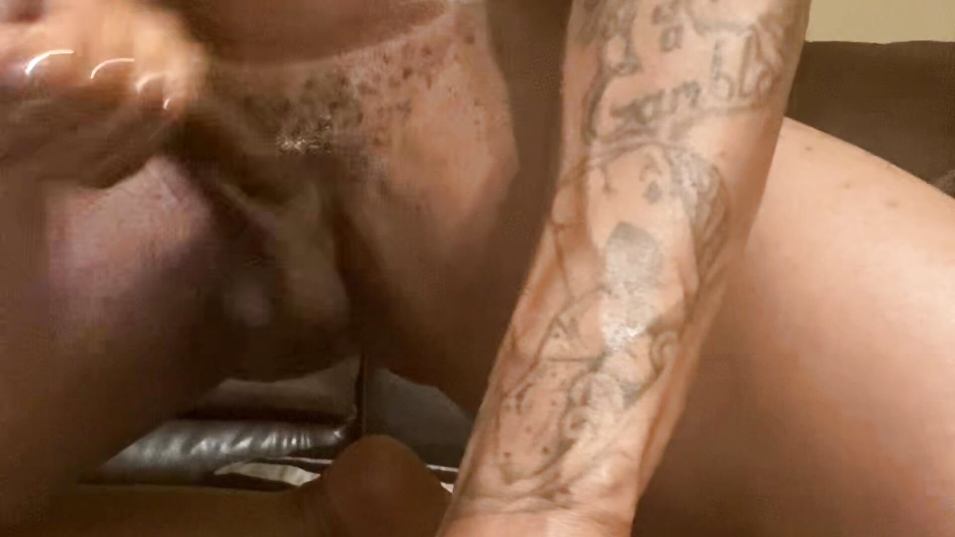 trim_7E5386F2-DFAE-4771-A61A-3CA4640B8C52 - video by KingDes55 cam model