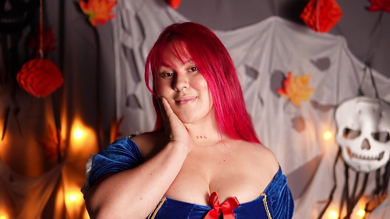 Me 🔥🎃 - video by Issa_Clark01 cam model