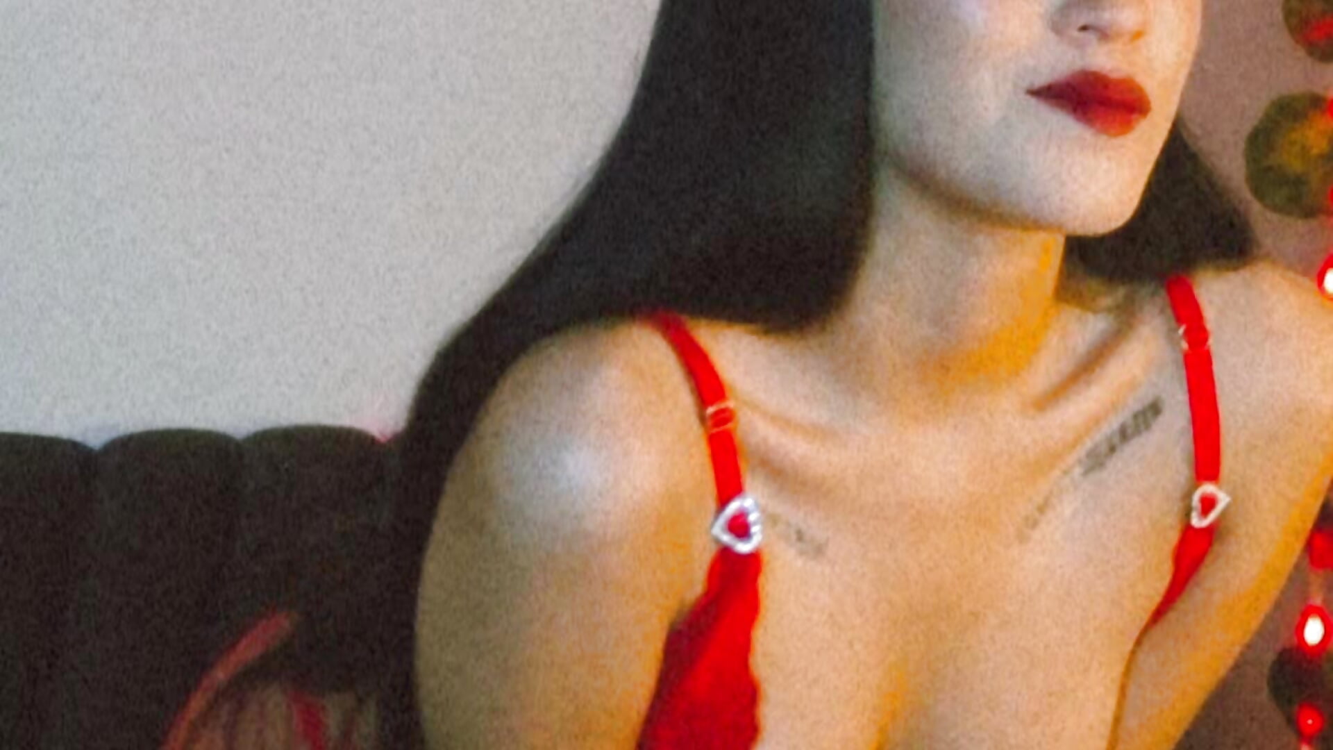 Red Day ❤️ - video by daneliith cam model