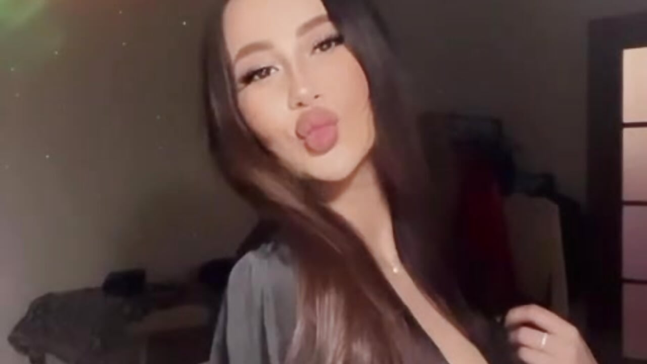 Just me - Video von Your_Mel0dy Cam-Model