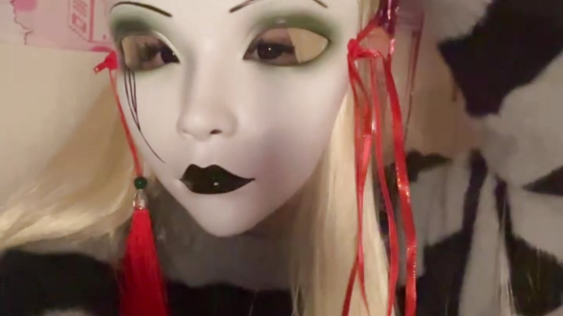 IMG_9907– MysticYumiko kameramodell videója