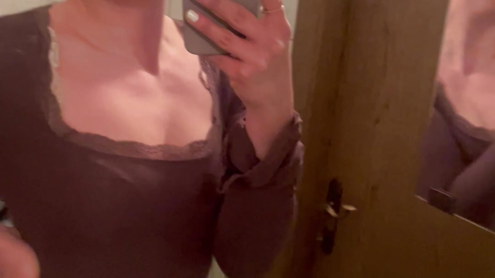 IMG_5662 - video by lila9704 cam model