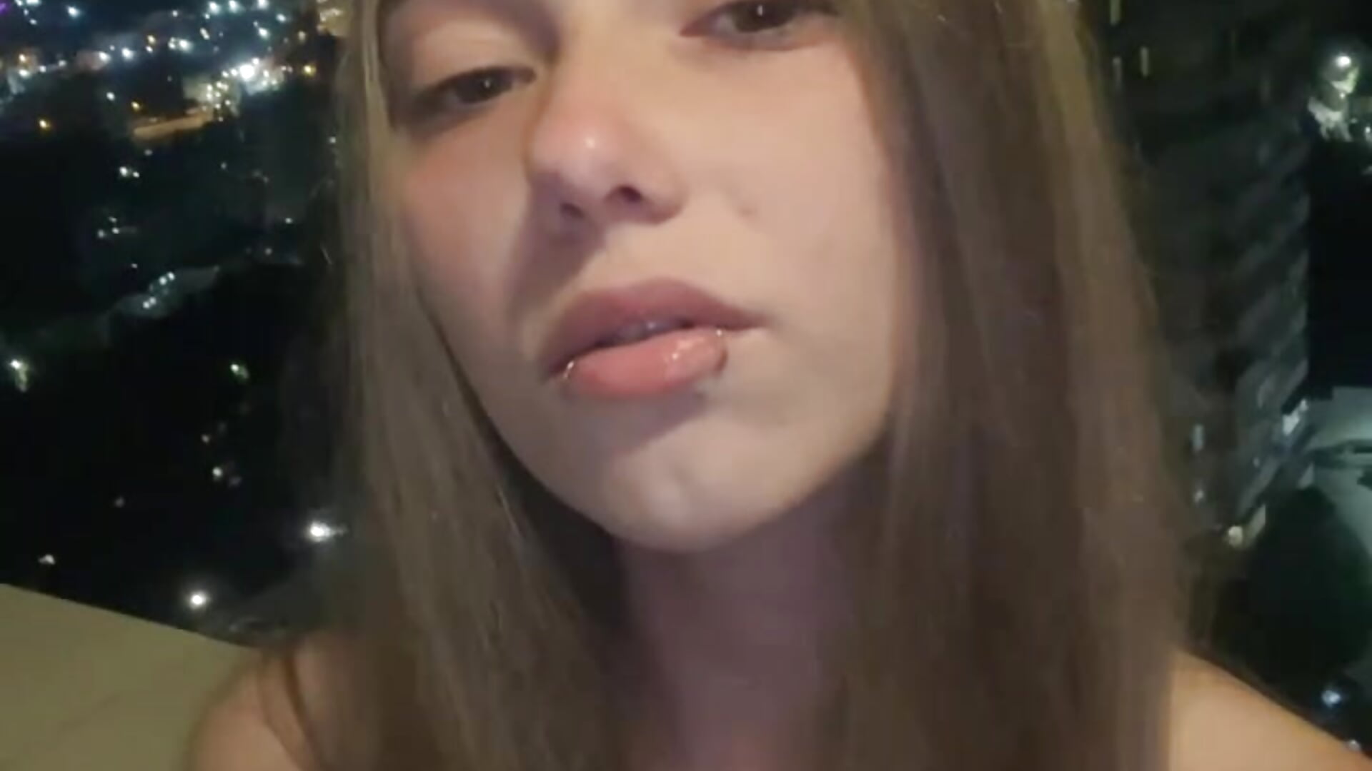 Its me－カメラキャストのangel_linの動画