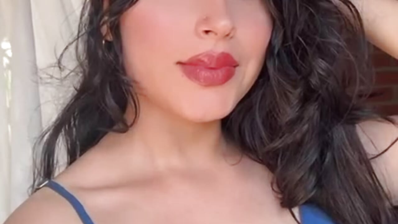 🐶 Hi 🐶 - video by Violet_Blazee cam model