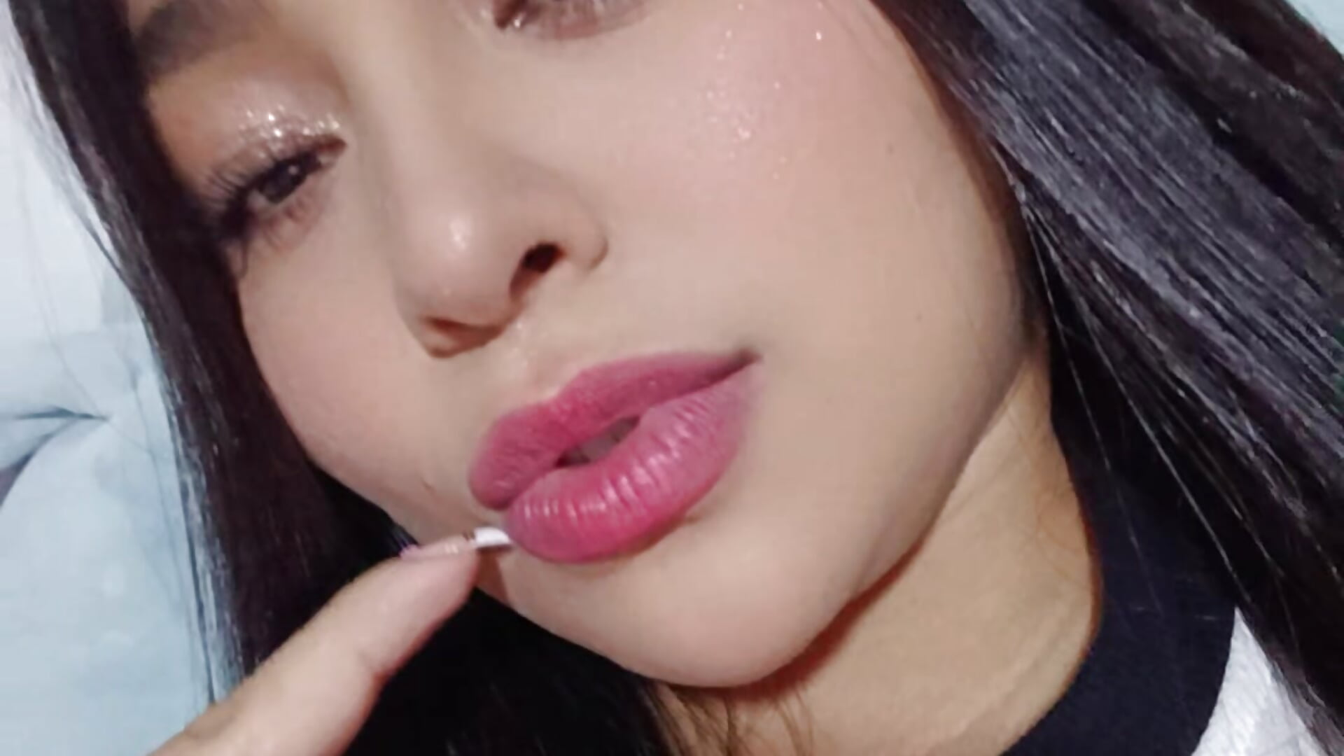 😘– violet__rouse__ kameramodell videója