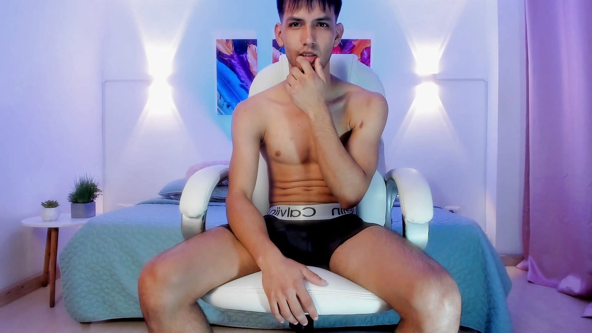 Sexy boy - video oleh model kamera HarryFosster