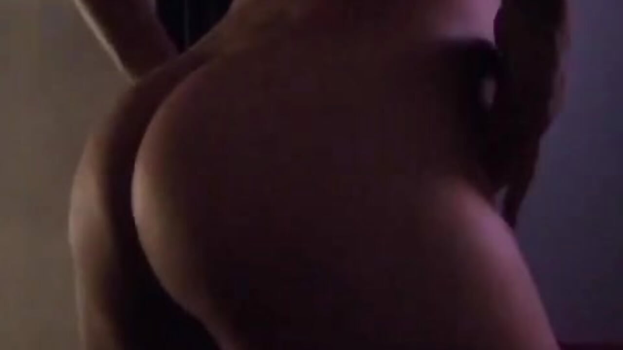 Ass taffy! 🍬 - فيديو من Assley_Taffy موديل الكام