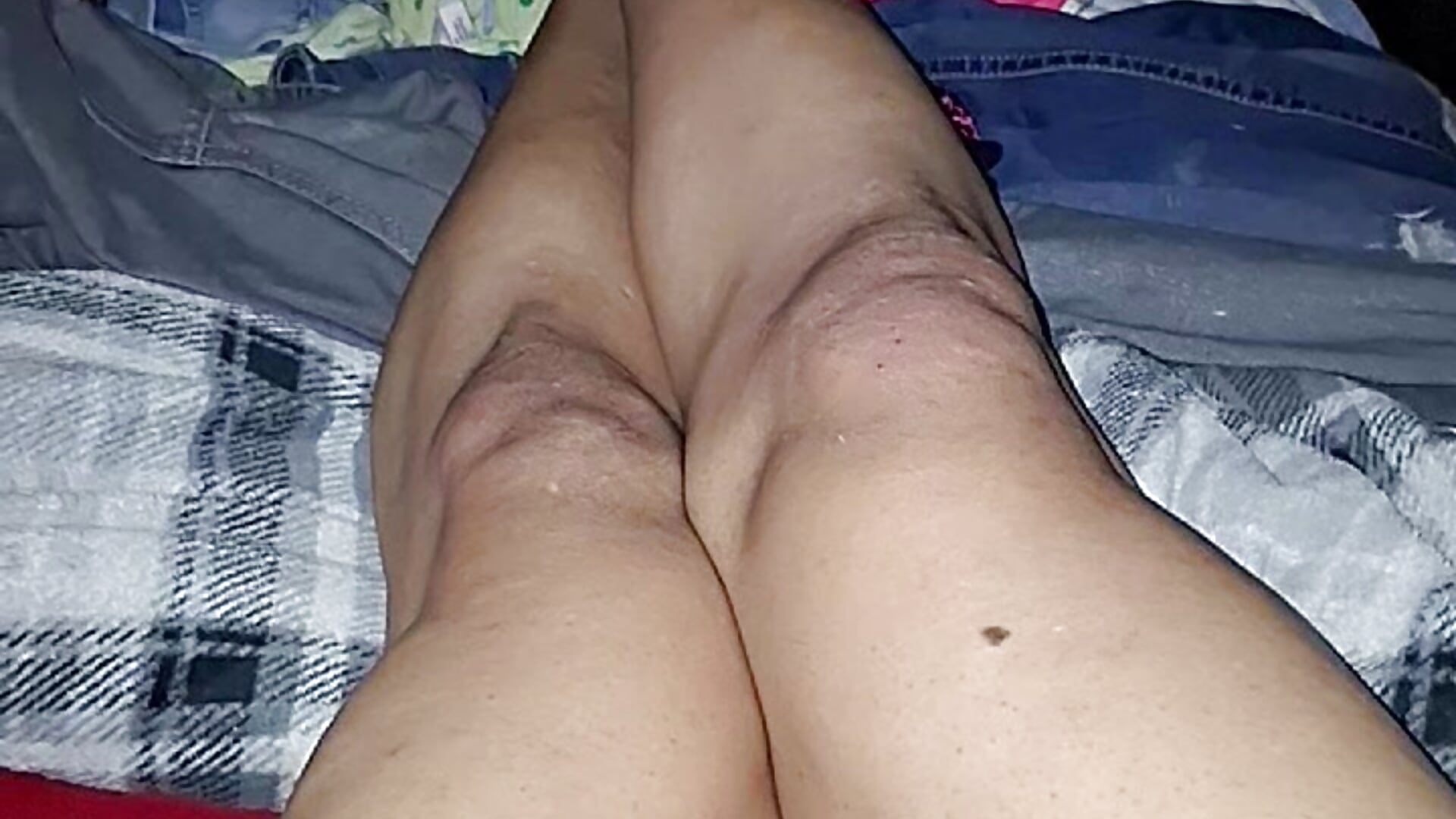 Mis presiosos piesitos - video by Juanycarlos