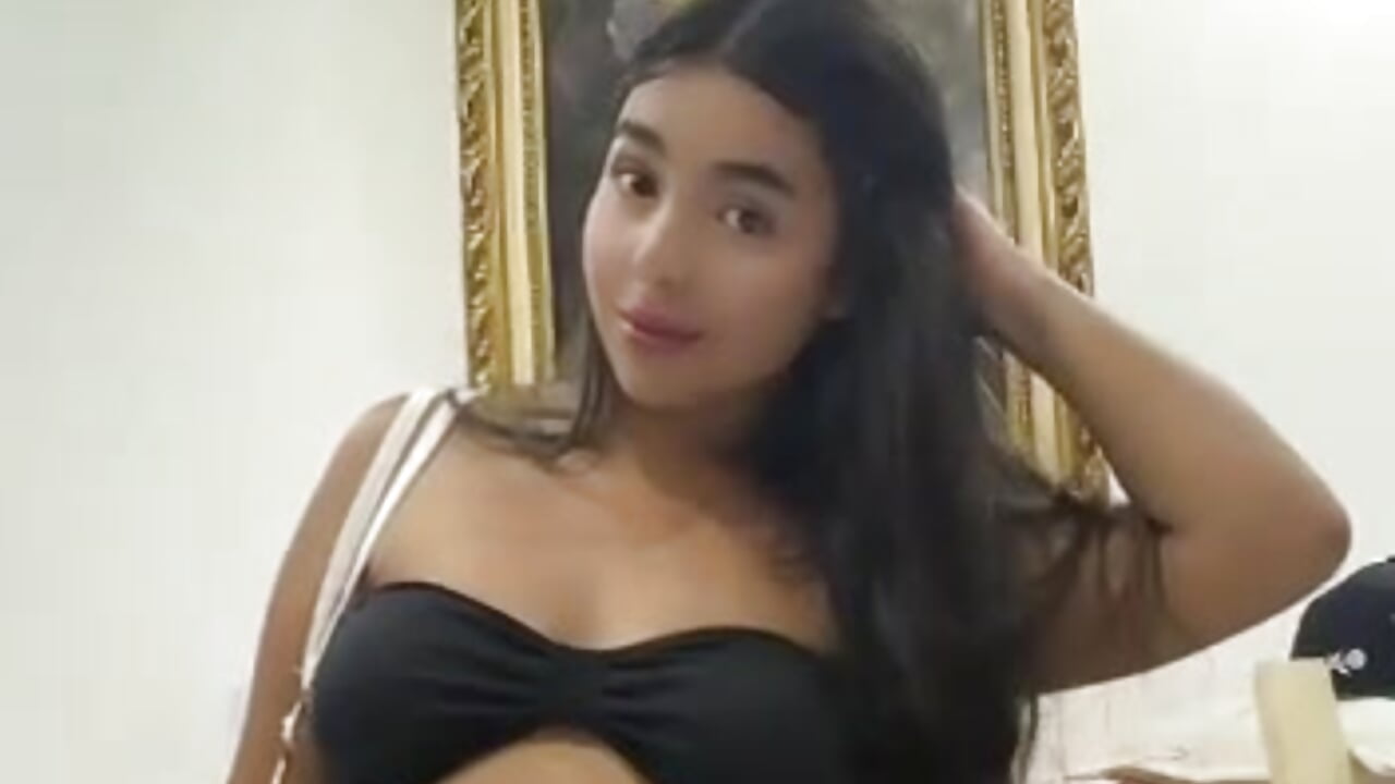 🖤 - video by Babyabril18_ cam model