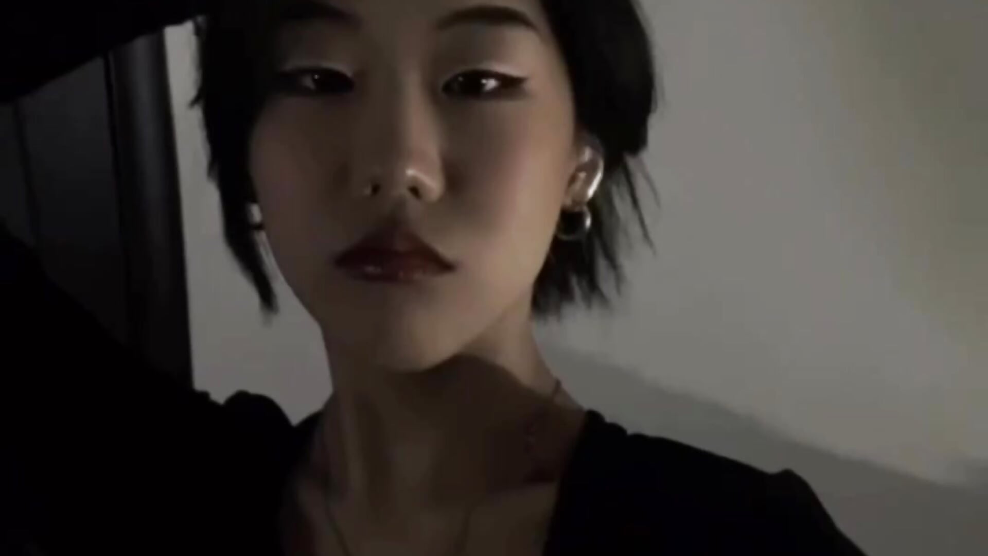 Admiring - sounbae 캠 모델의 동영상