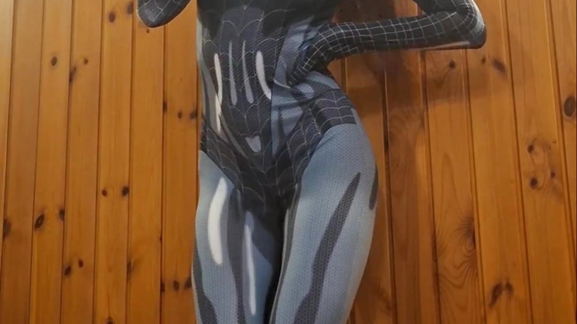 A sexy dance from Spider-Woman Alicia❤️🍓