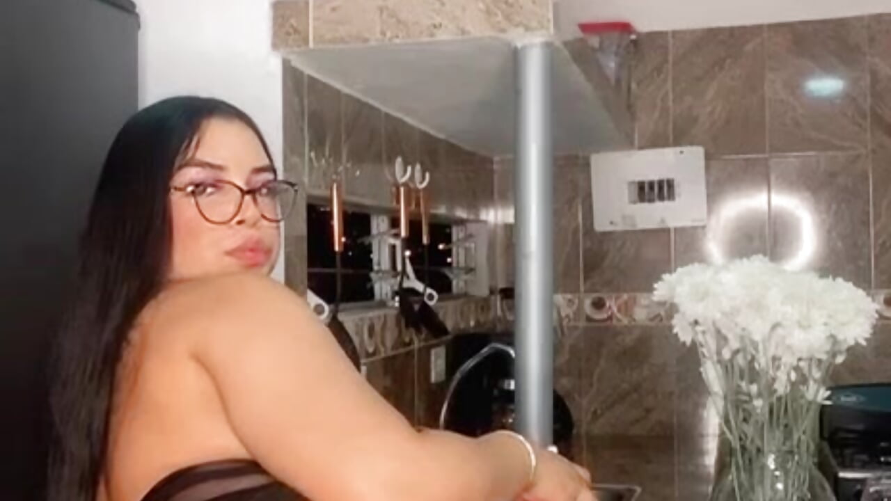 WhatsApp Video 2025-12-19 at 15,13,48 (1)－カメラキャストのsweettmeganの動画