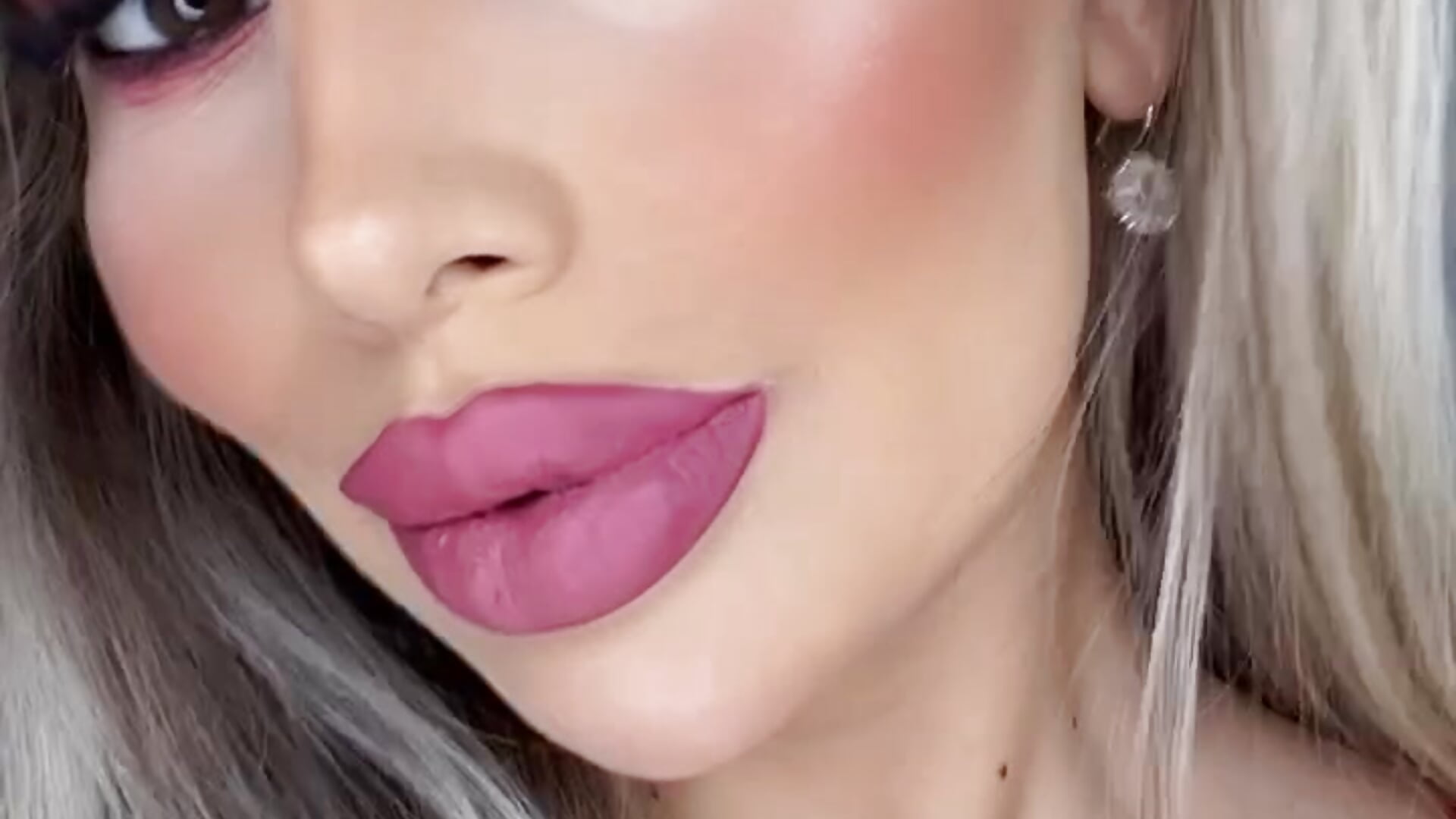 🎀 - ClaireLust adlı kamera modelinin videosu