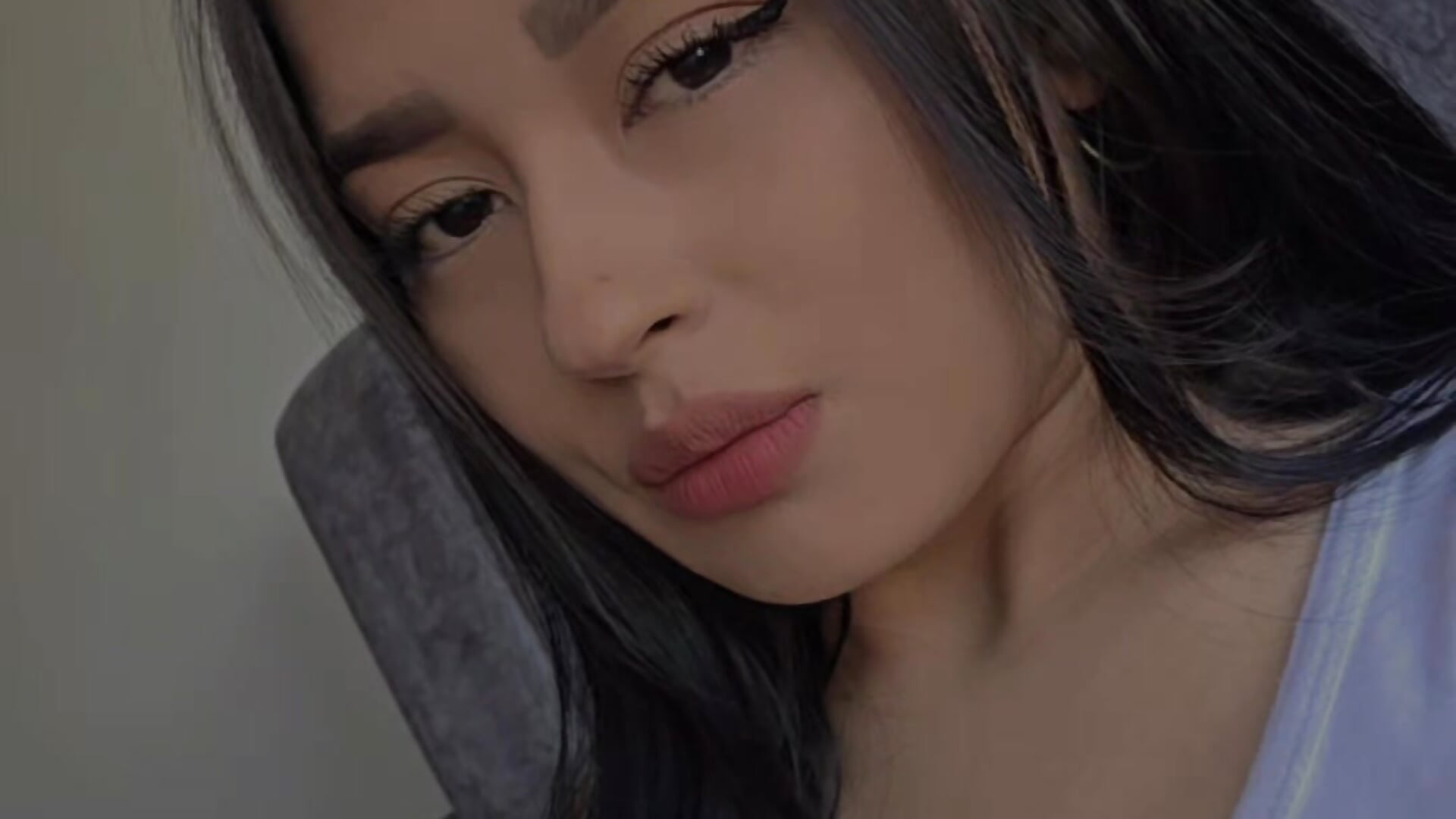 Hey love! - Vídeo de Emilyy05_, modelo de vídeos