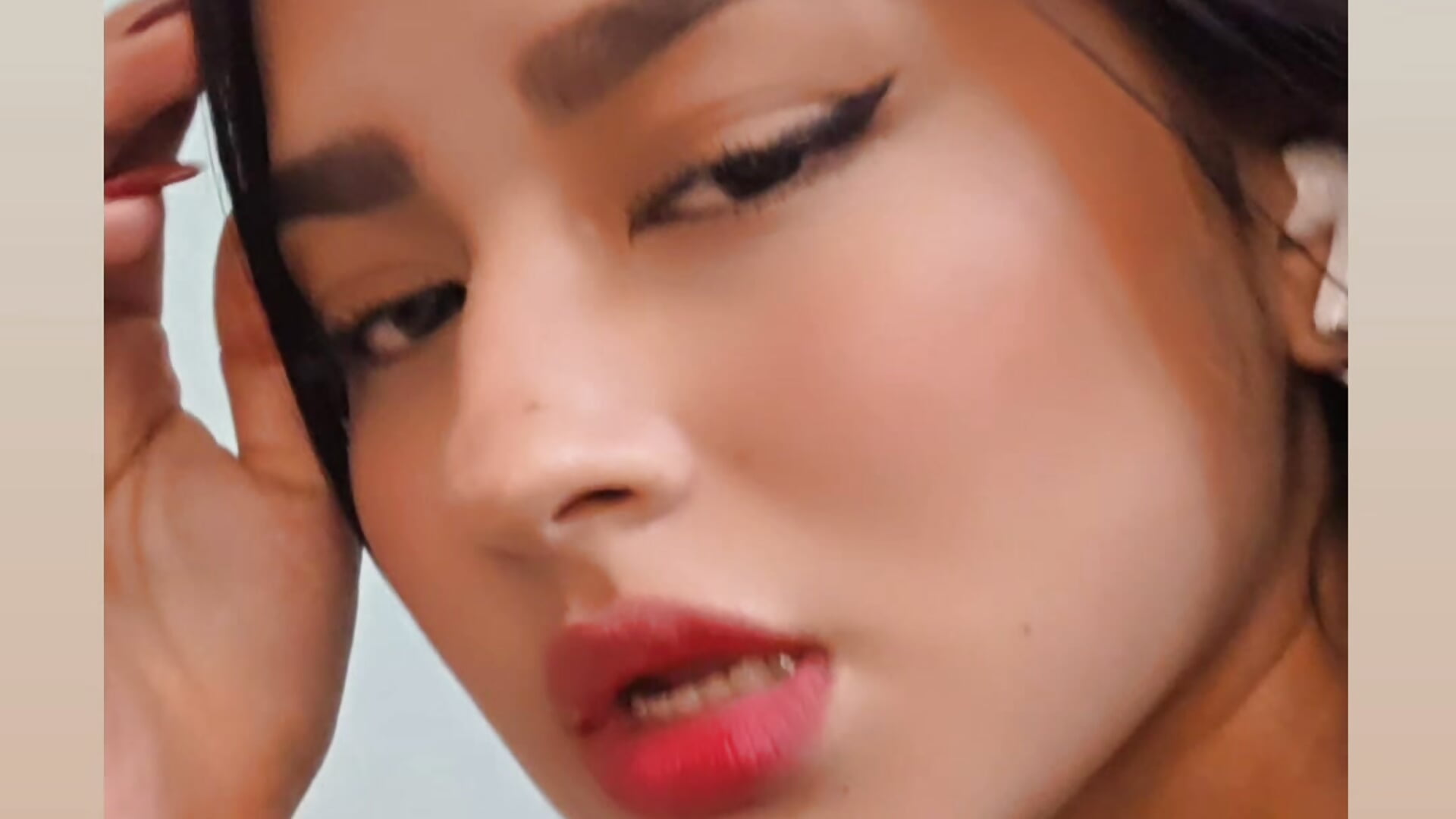 ❤️‍🔥❤️‍🔥❤️‍🔥 - vidéo du modèle de showcams Emilyy05_