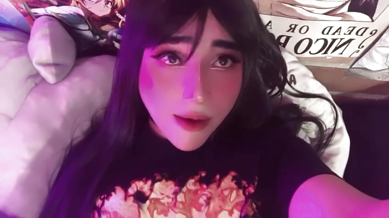 Soooioo naughty. - video di ErzaMontoroo modella di cam