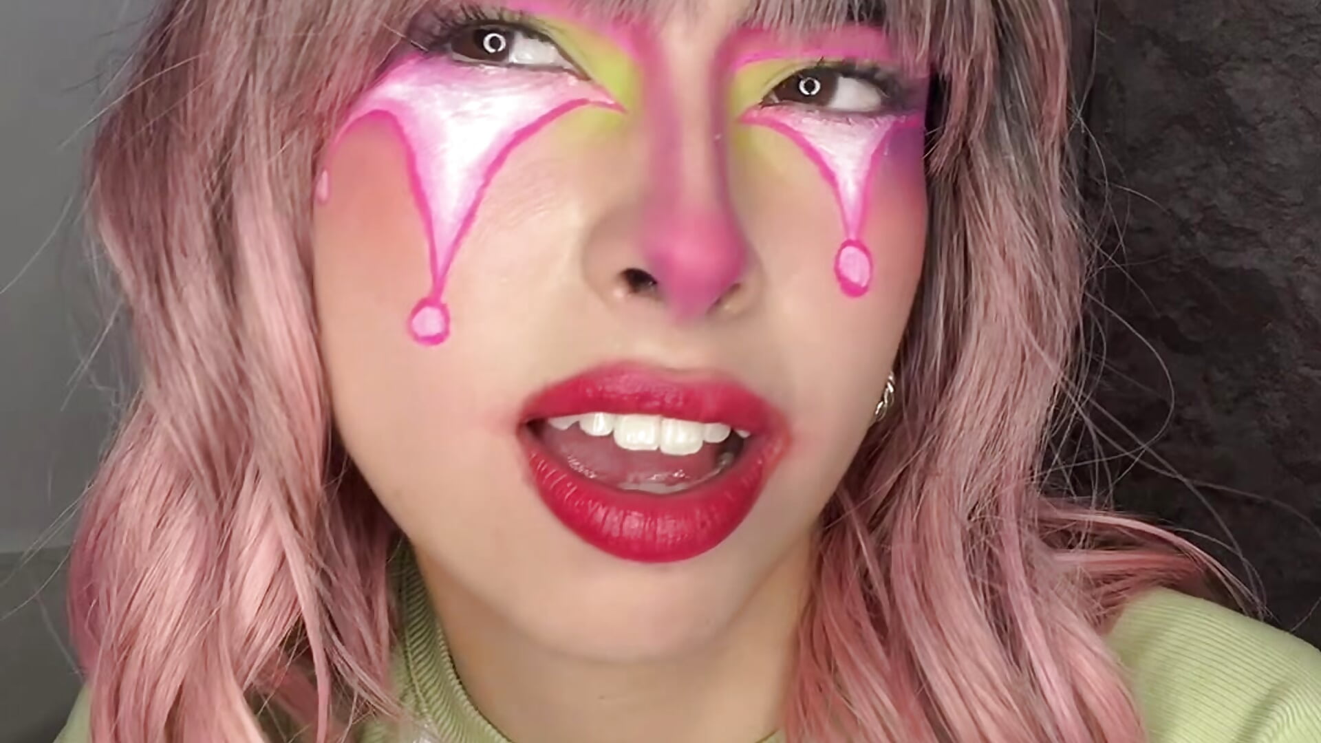 Y este porque si jajajajaja - video by junorise23 cam model