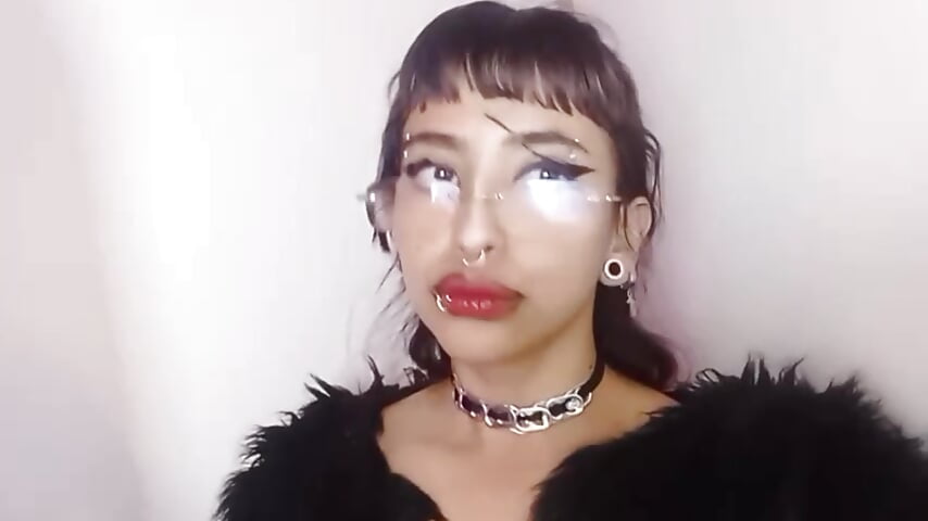 Hola - video by cherry444_ cam model