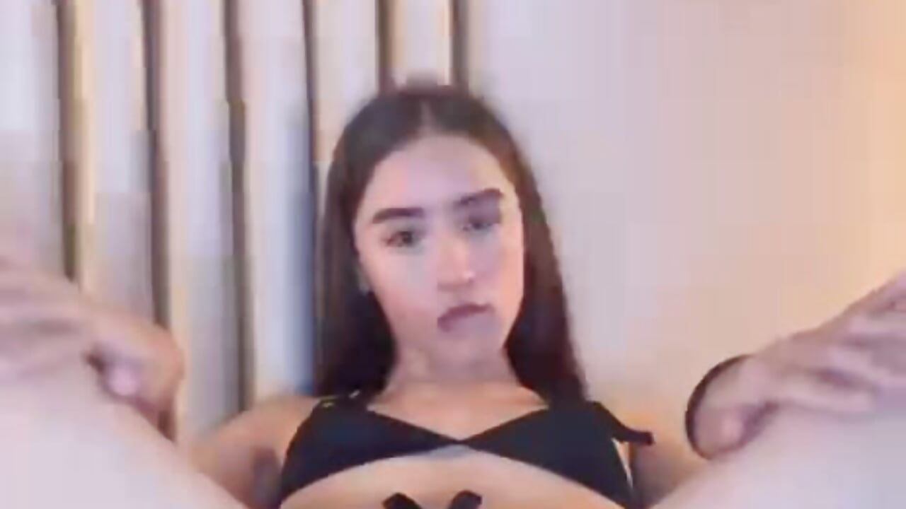 baby hot🔥 - video di priya_tara modella di cam