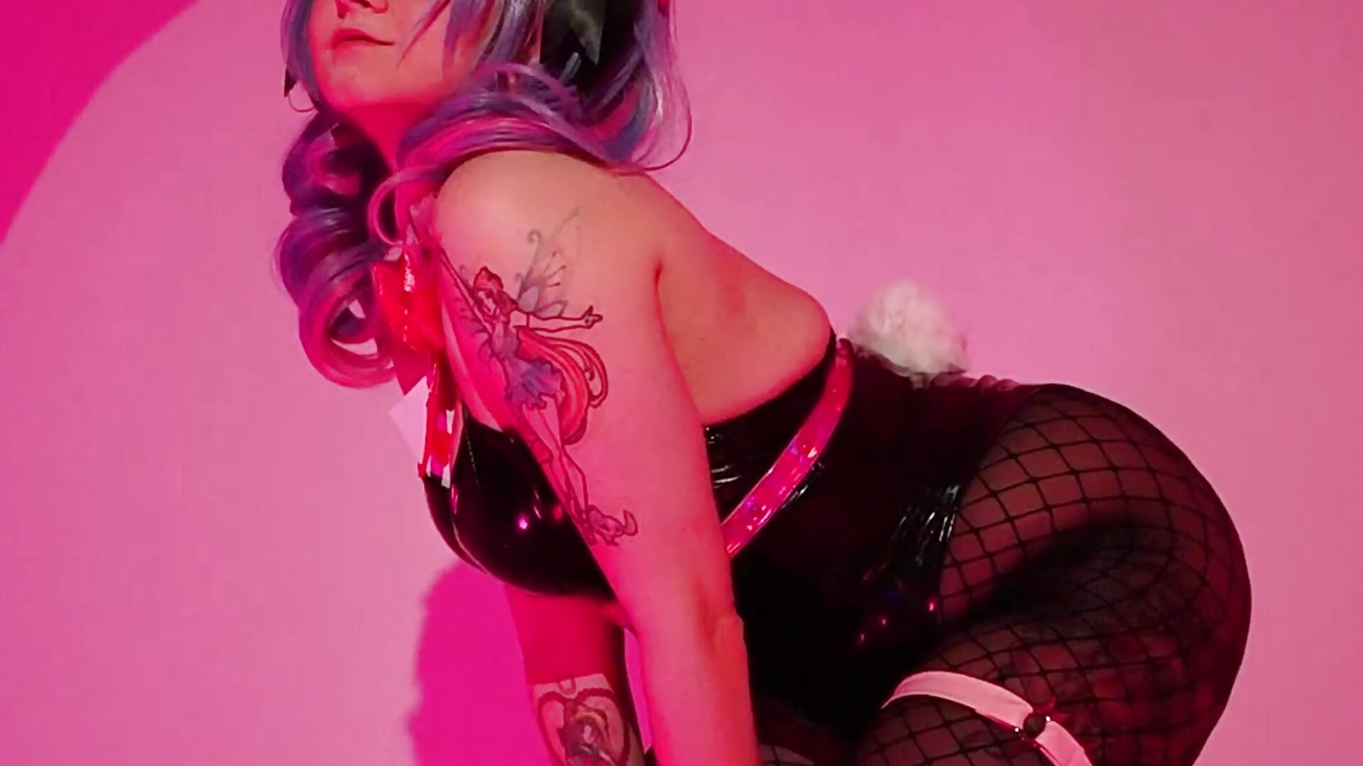 Miku Hatsune in a sexy bunny costume💘 - video di auroranelson modella di cam