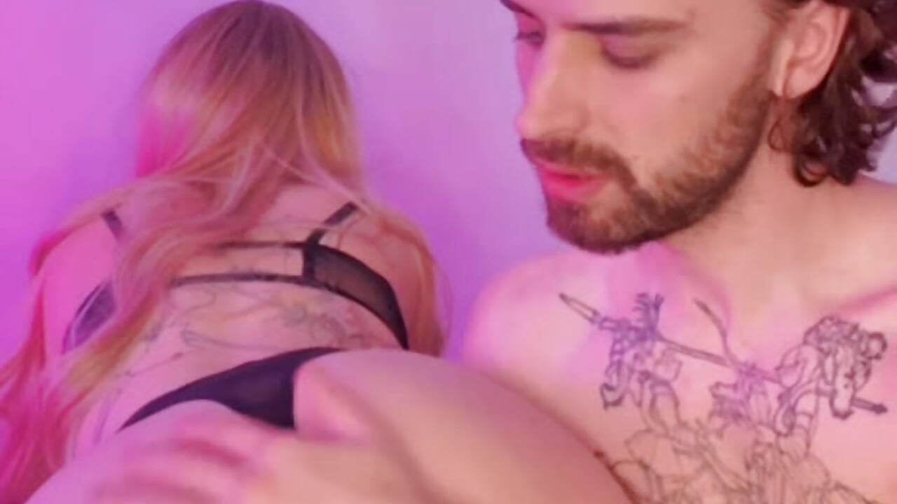 Couples in love - video di Stacy_Liam modella di cam