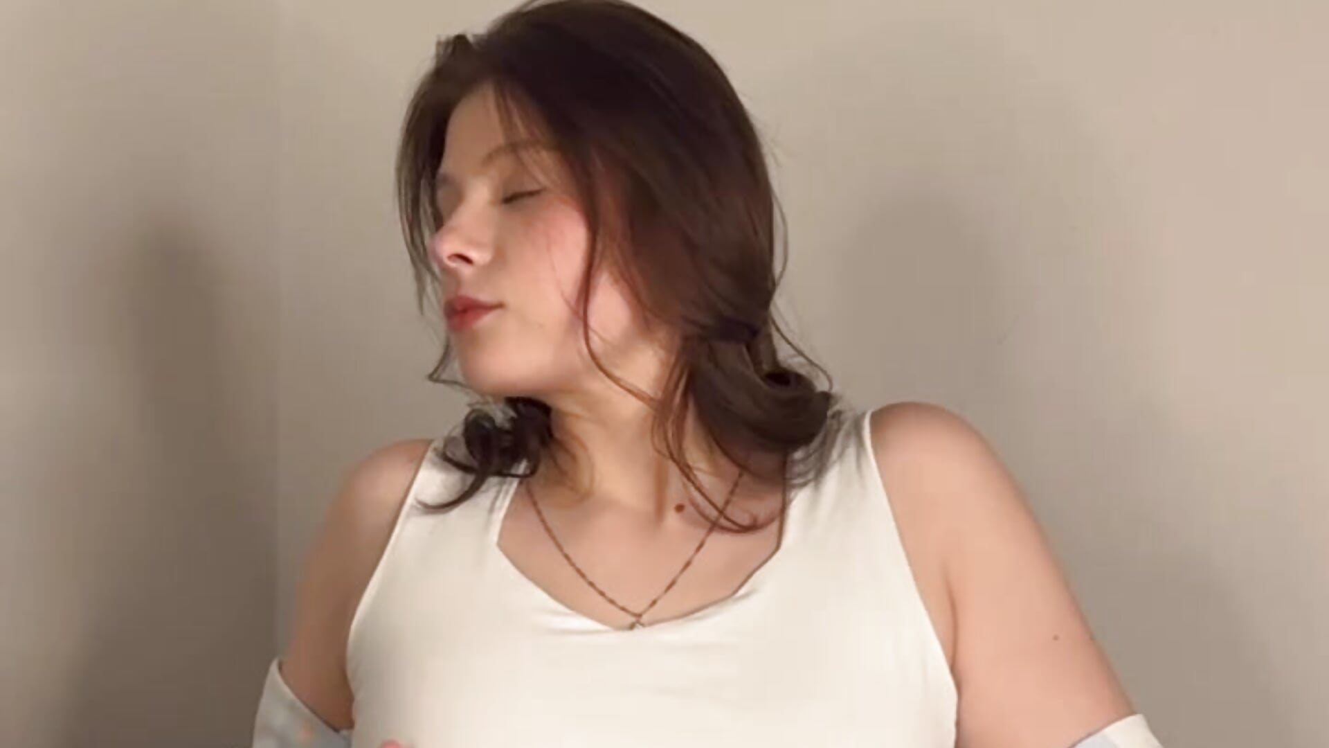 erotic dance vibes - فيديو من QuinnHeileman موديل الكام