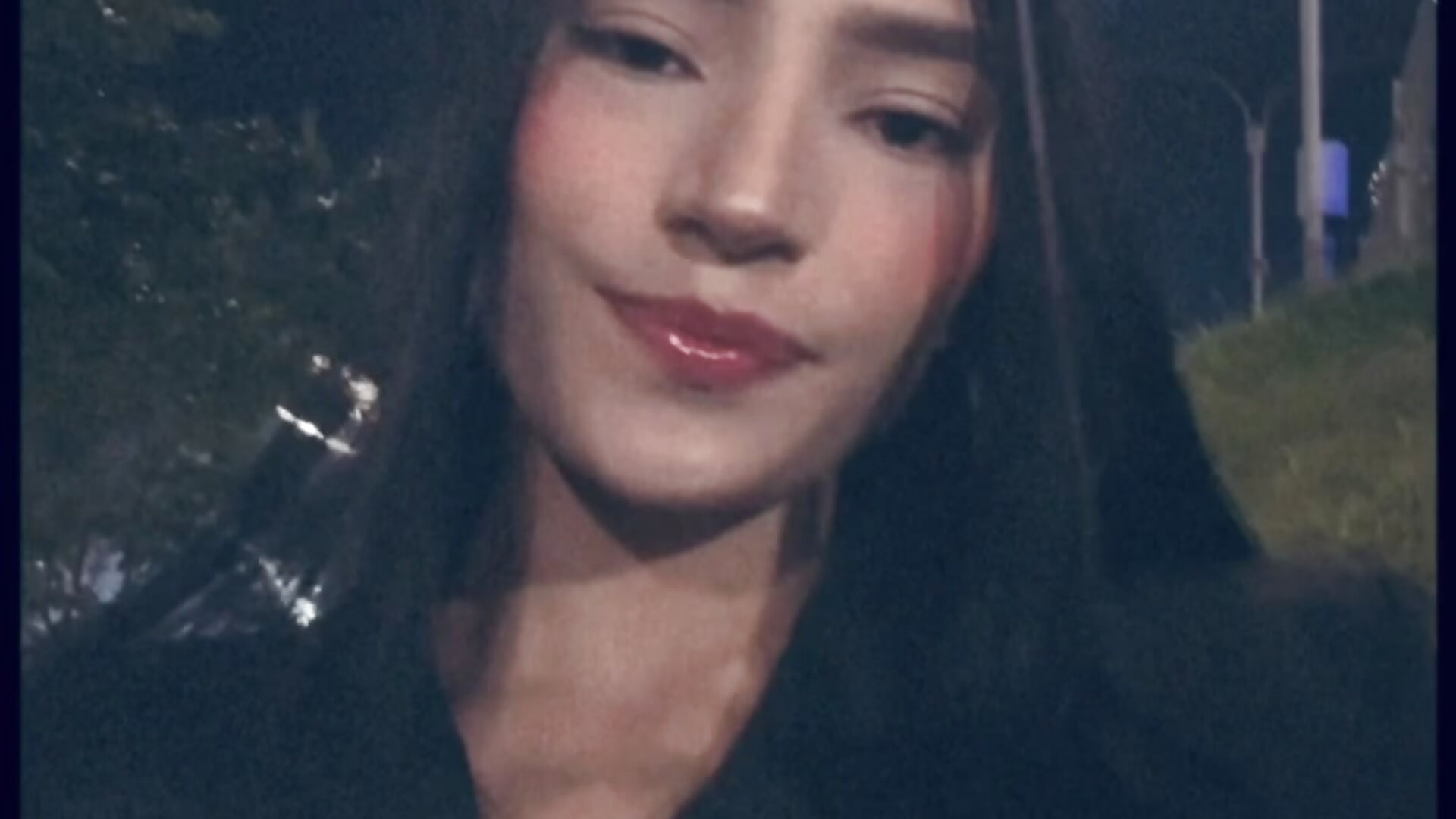 0DA1EFAC-B239-4E05-B7E7-97AE7014F7D3 - Vídeo de Ema_Rose_, modelo de vídeos