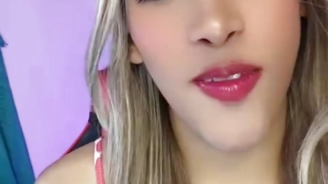 WhatsApp Video 2025-12-21 at 12,05,13 AM - video by samara_willow cam model