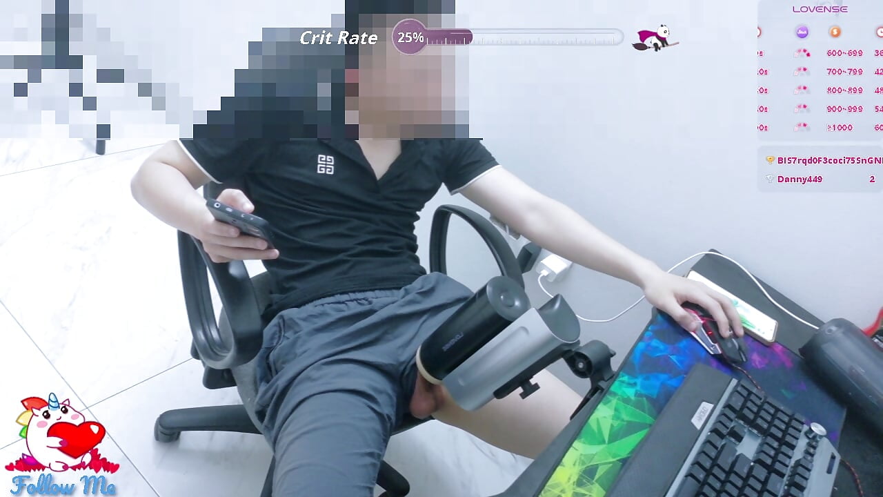 2026-05-14 22-55-32 - k-u-r主播的视频