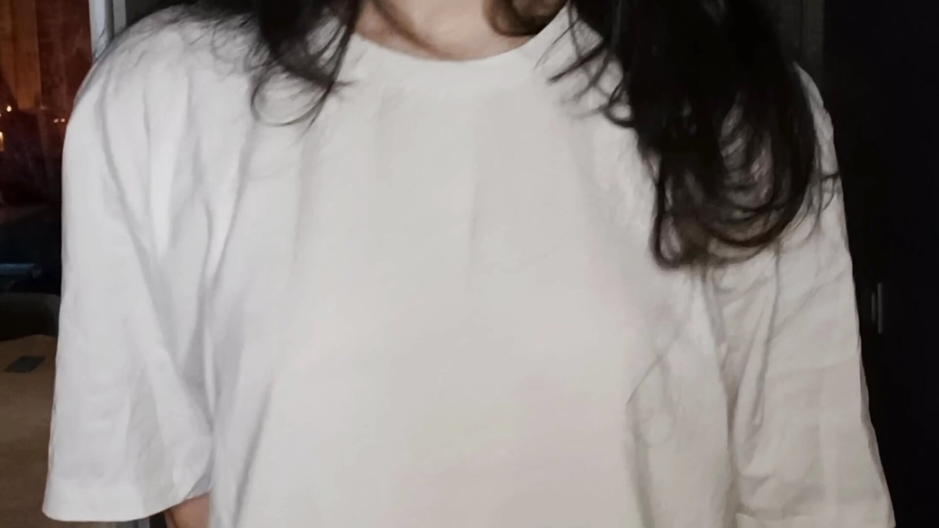 One twist and I'm in my underwear. A T-shirt? I forgot about it instantly.❤️ - LuxBrunette_主播的视频